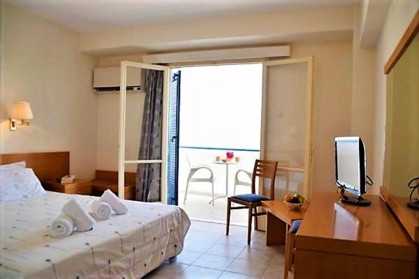 Attica Hotel Ephie Vathi  Exterior photo